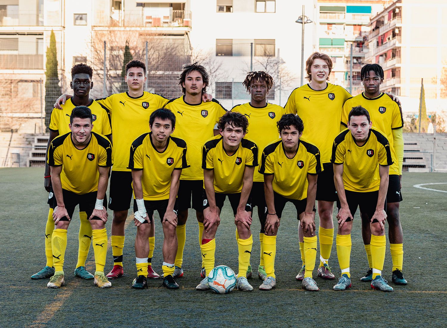 B1 players compete against FAF Hospitalet